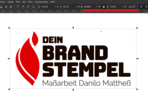 Zu sehen ist die Arbeitsbereich-Leiste von Photoshop. Diese digitalisierte Darstellung ist eine Anleitung, um dein Motiv eine bestimmte Größe anzupassen.