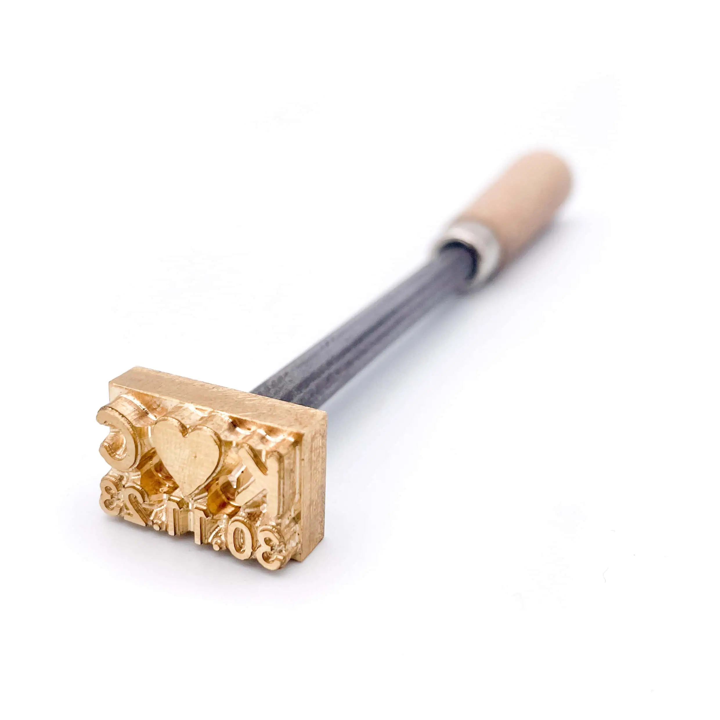 Mini Brandstempel bzw. Brennstempel. Motiv: Initialen mit Herz und Datum