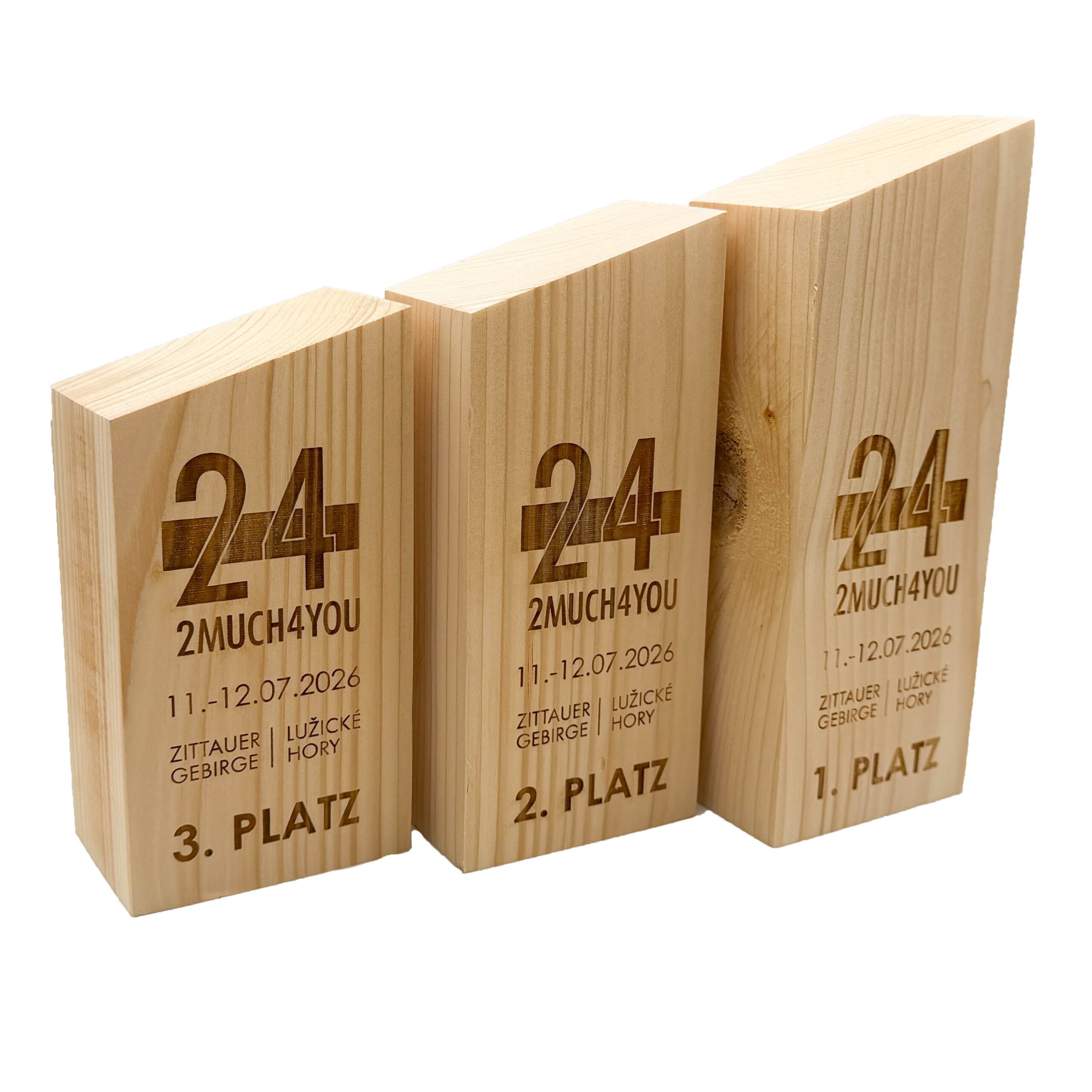 Holzpokal Individuelle Sonderanfertigungen in verschiedenen Größen